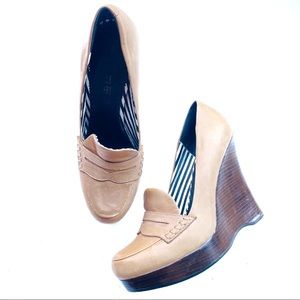 LAMB $258 Tan Leather Penny Loafers Wedges